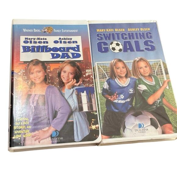 Vintage Mary-Kate and Ashley vhs tapes Billboard Dad and Switching Goals - Picture 1 of 4